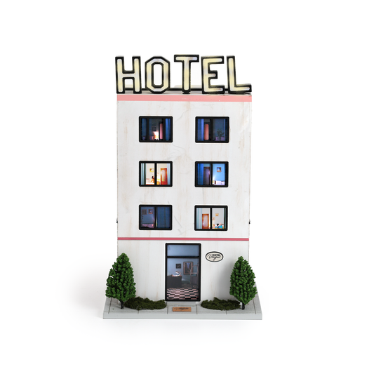 HOTEL VOYEUR