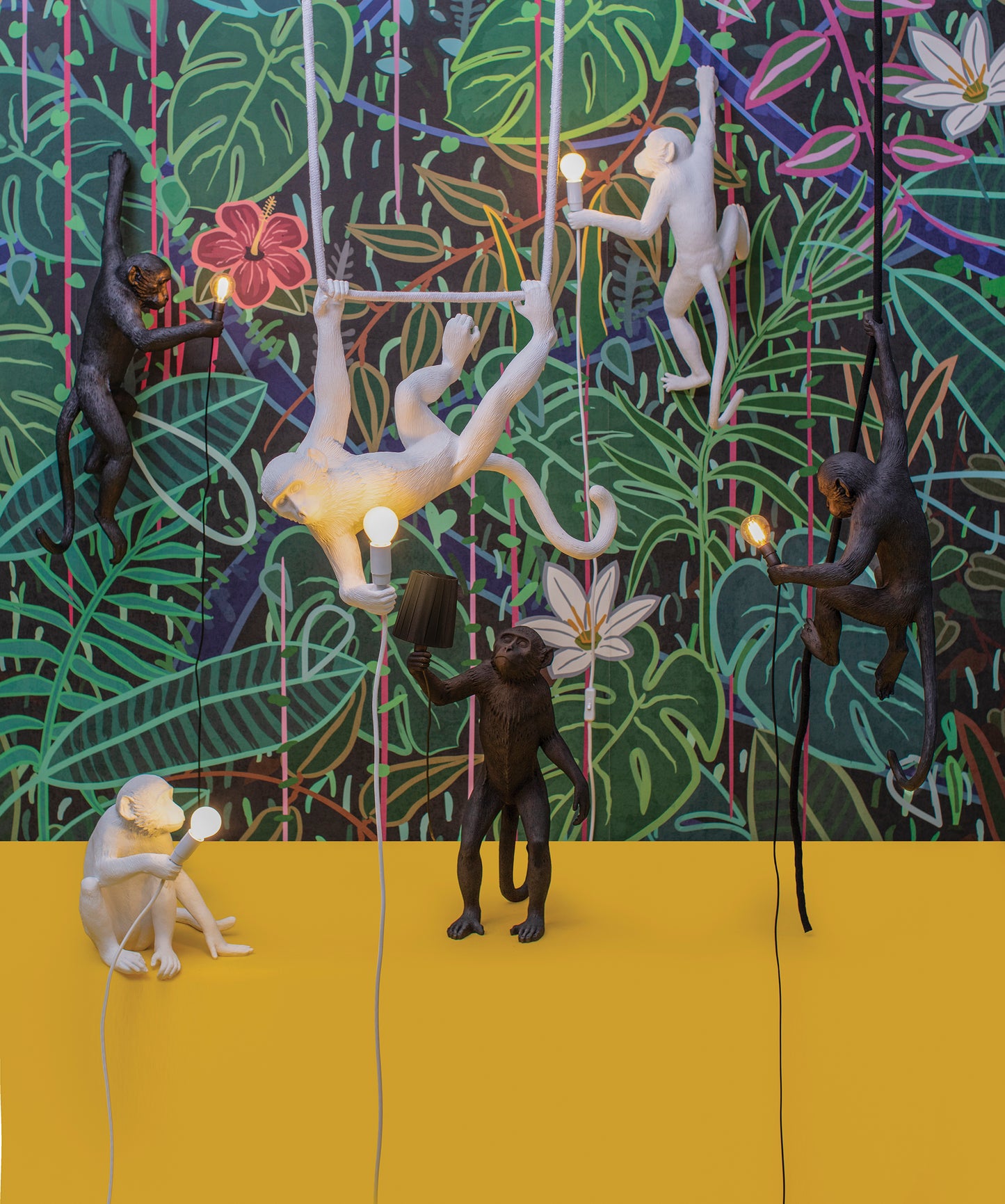 Monkey Lamp a muro versione destra 02