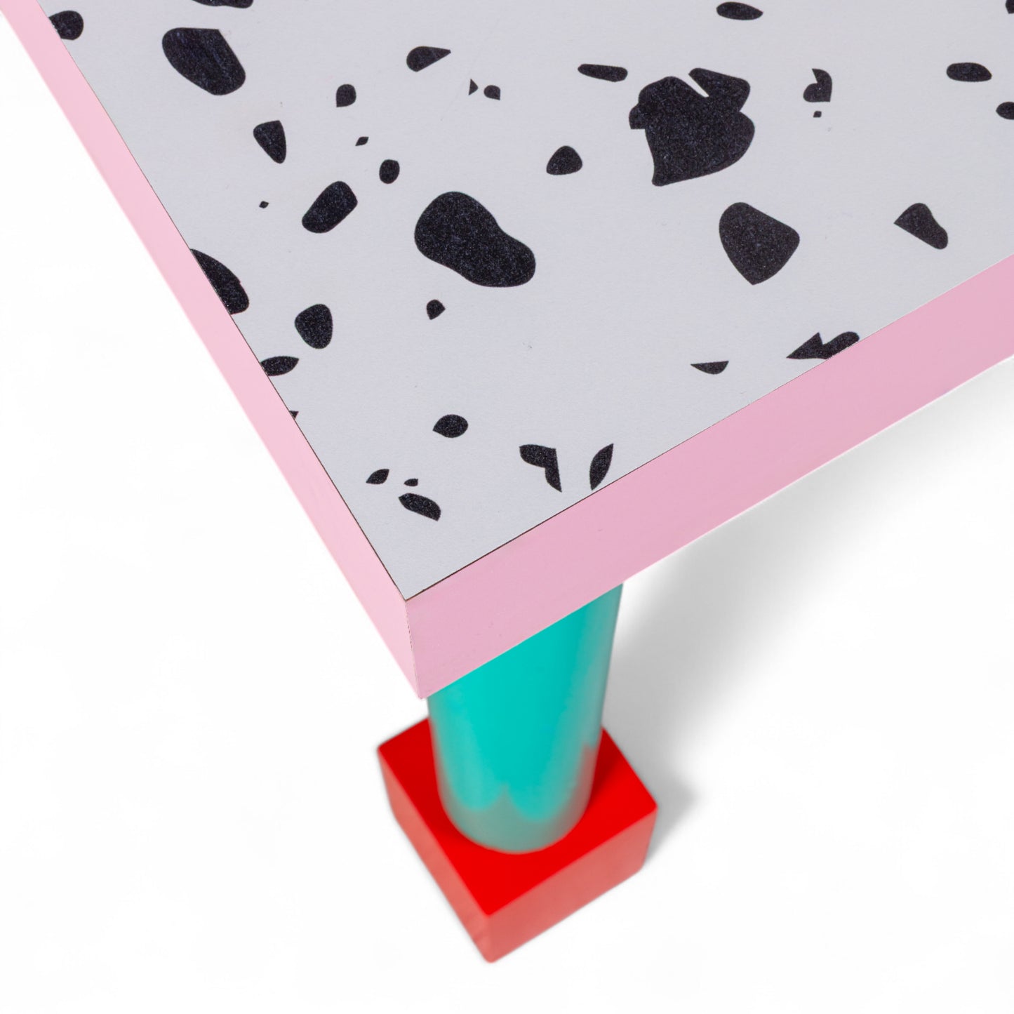 SUPERTABLE TERRAZZO