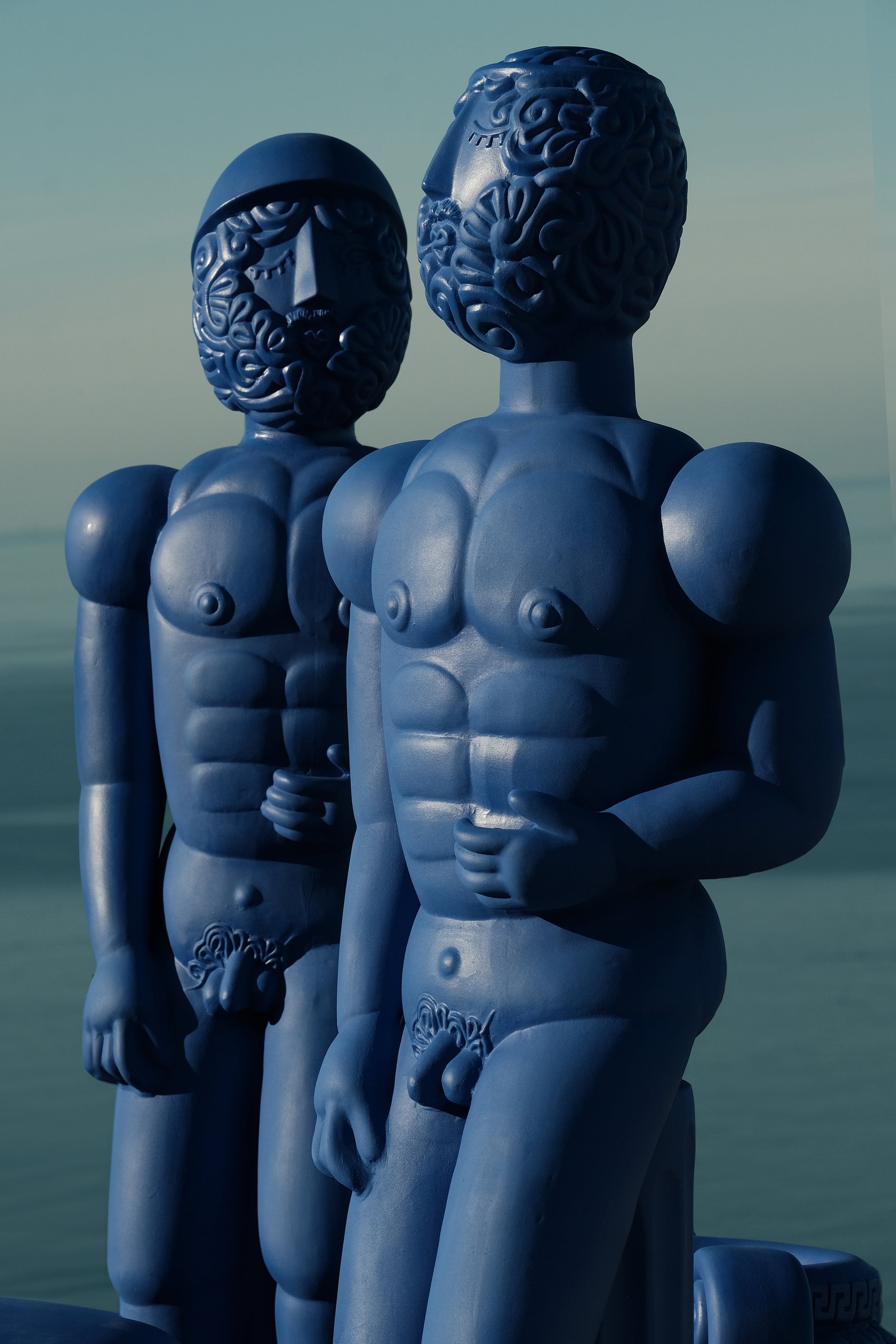Terracotta Statue Bronzo Blue – SELETTI