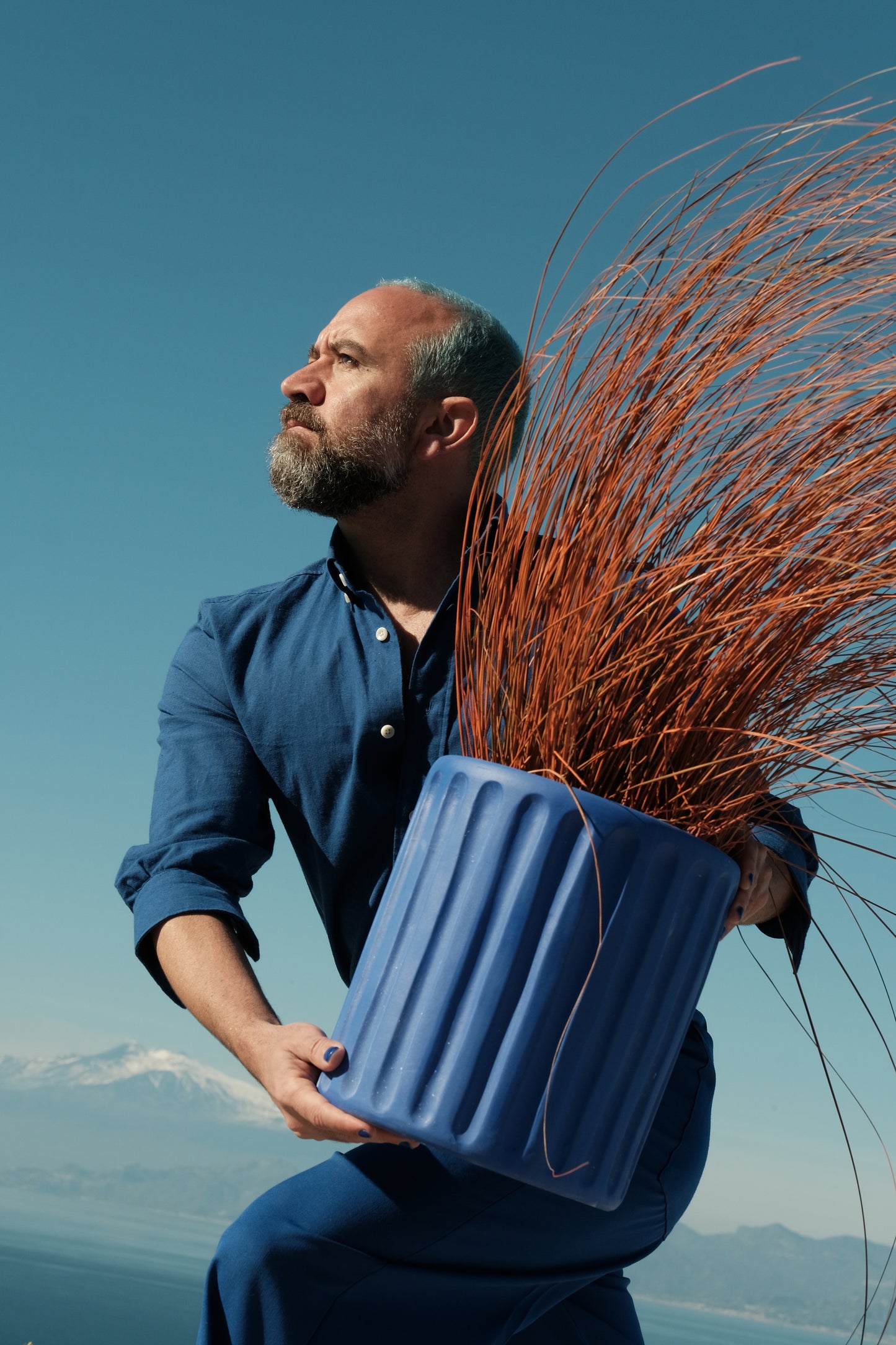 Terracotta Vase with Saucer Dorico Blue