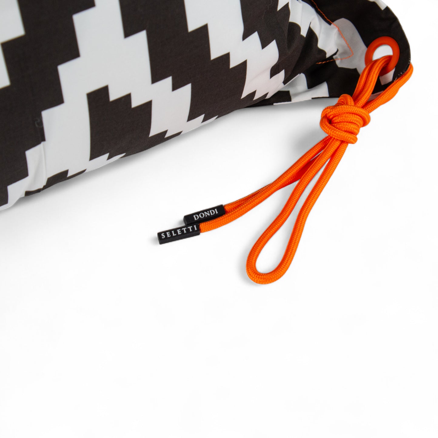 Pillow - Cm 58x58 OPTICAL