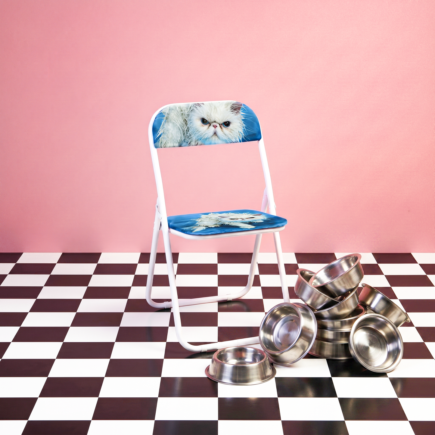 TOILETPAPER PETS FOLDING CHAIR - ANGRY CAT