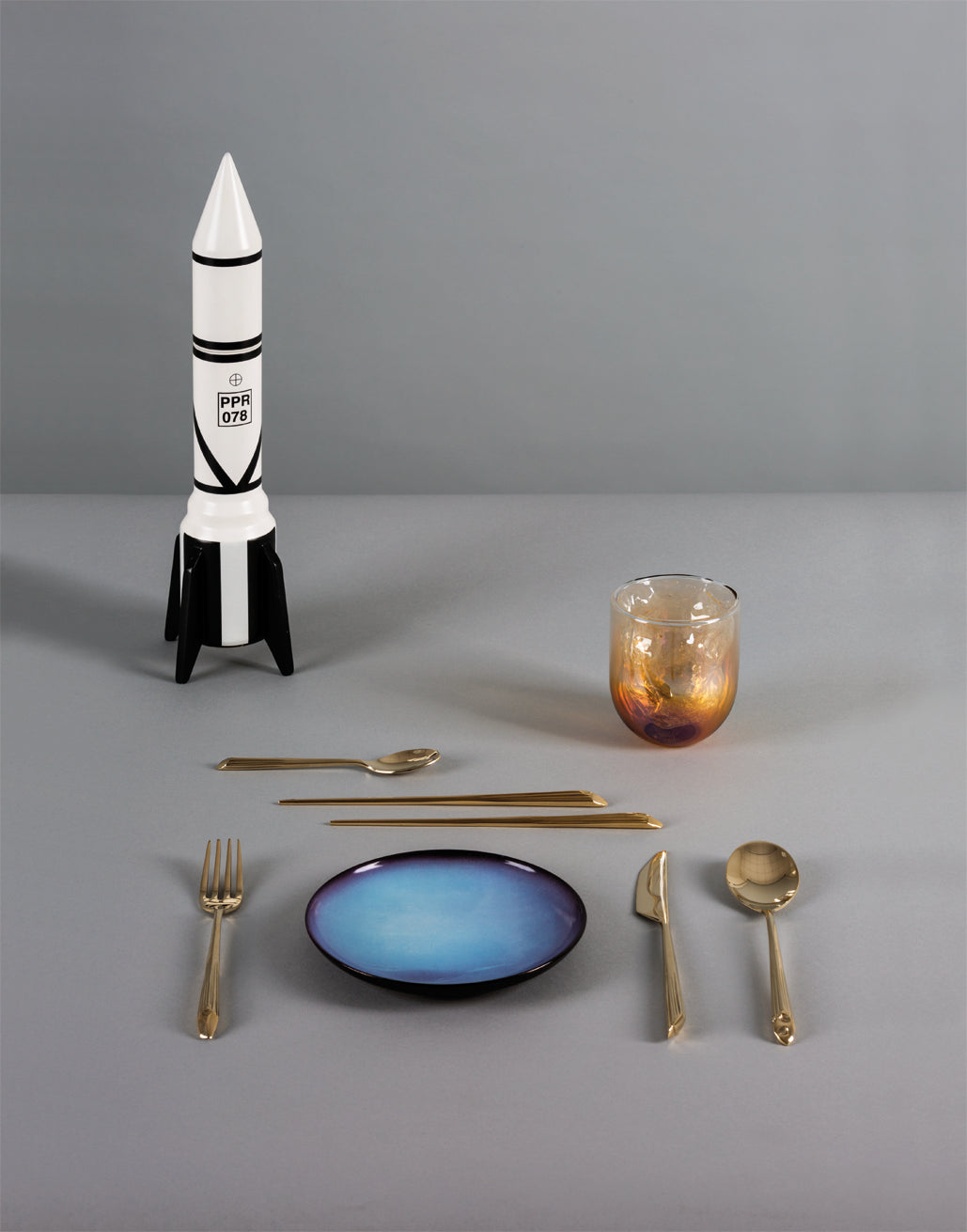 Cosmic Diner Quasar Chopstick