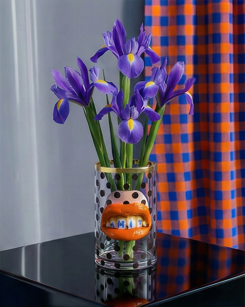 Glass Vase Shit Pois Cylindrical small