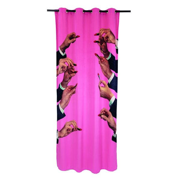 Curtain Lipstick Pink