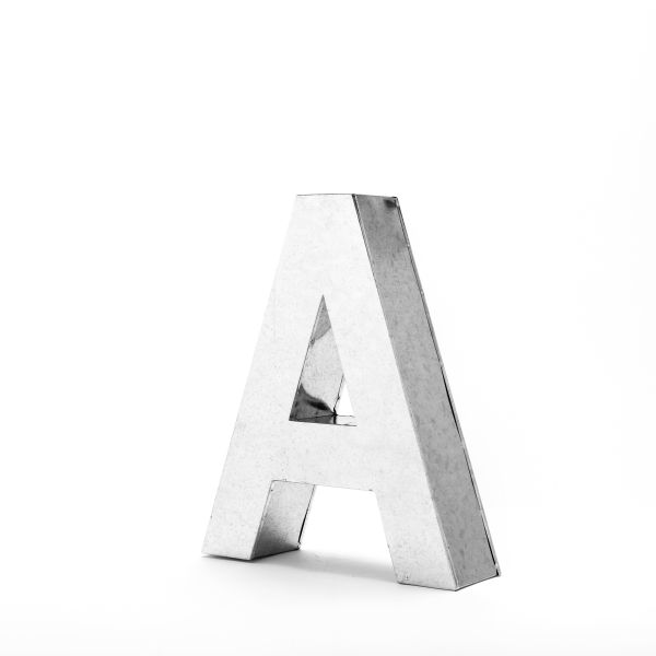 Seletti-Objects-Metalvetica-Alphabet-Hanging-typefaces-01410-A-1