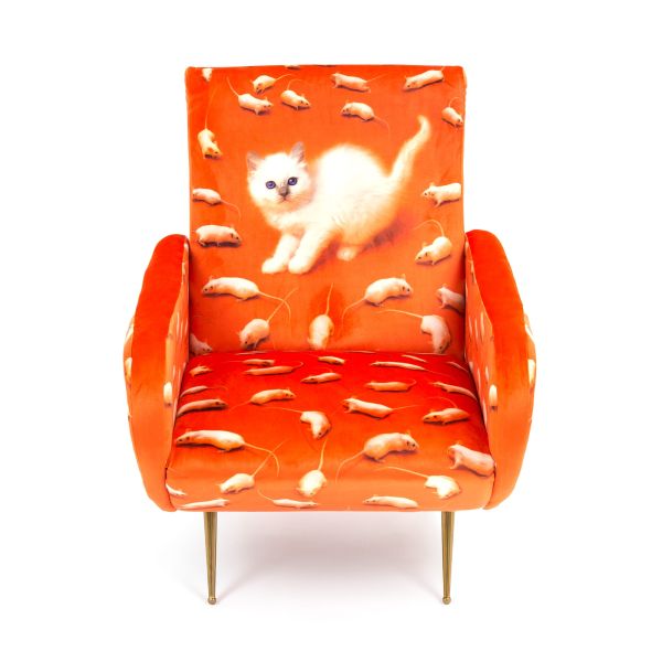 seletti-toiletpaper-armchair-kitten-160876