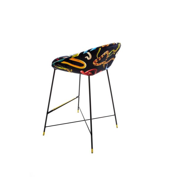 Seletti-Toiletpaper-furniture-padded-high-stool-1612Z6A8267
