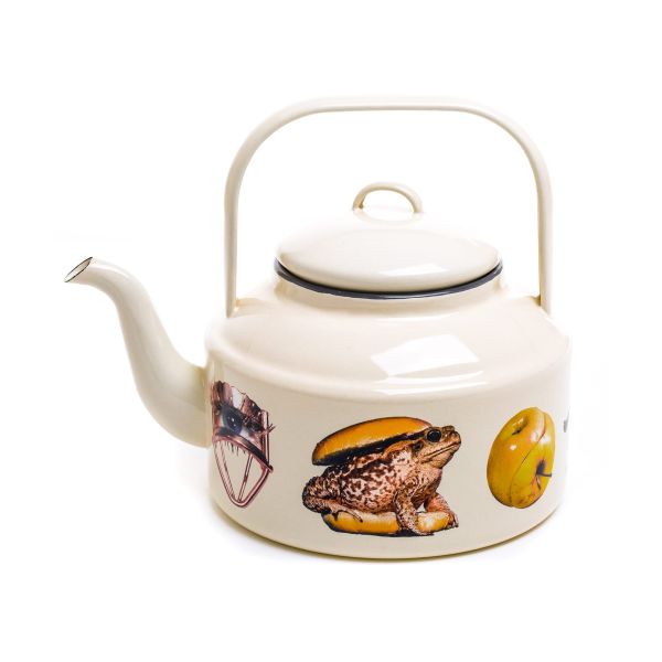 Seletti_TOILETPAPER-teapot-1700-beige-frog-1